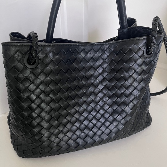 Black Genuine leather Woven Satchel Bag - Picture 4 of 13